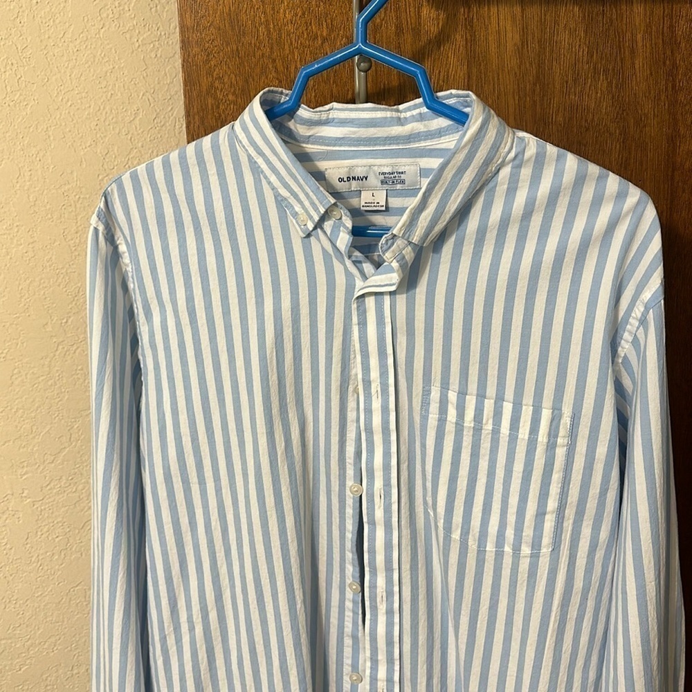 Old navy dress shirt